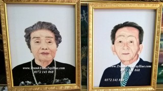 Tranh thêu chân dung làm quà tặng ba mẹ của TGĐ Phi Kha