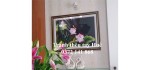 Tranh thêu hoa sen đã được chị Xuân ở TPHCM chọn làm bức tranh thêu trang trí nhà chị